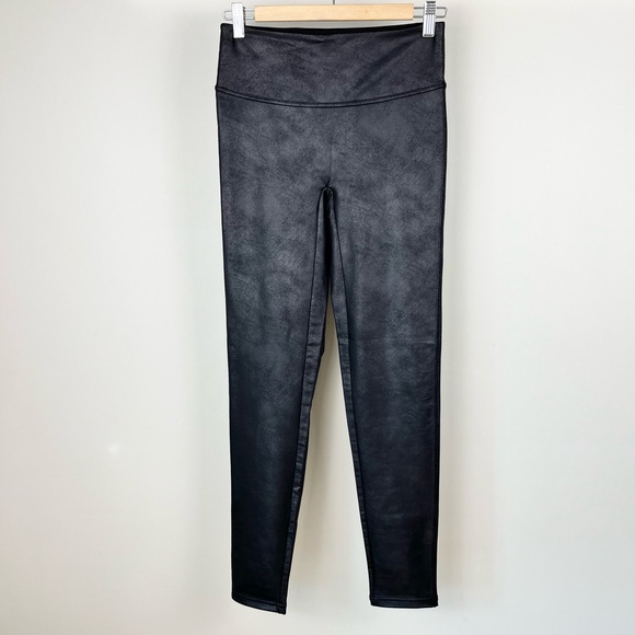 Faux Leather Leggings - Picture 2 of 10